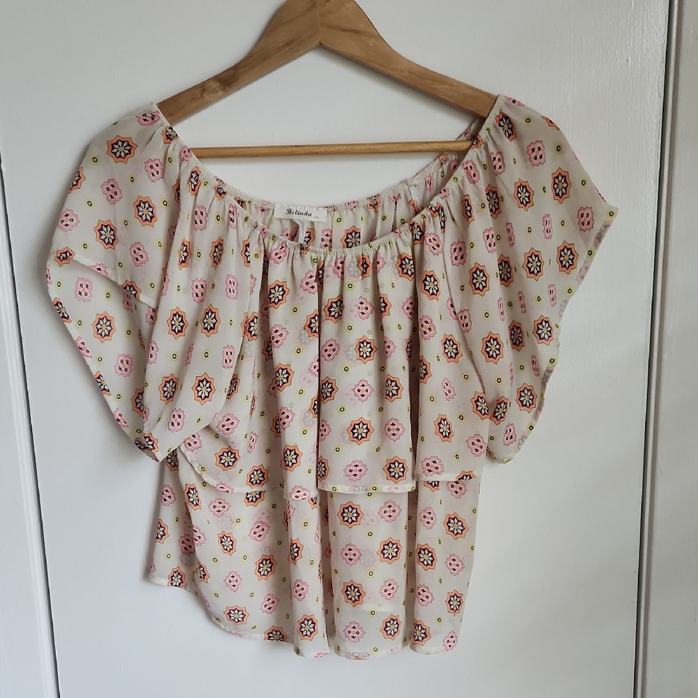 Elegant Floral Women's Blouse in Soft Pink